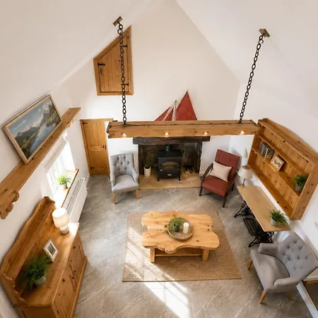 Peaceful Connemara Retreat Near The Coast בית נופש *