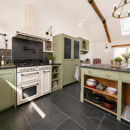 Peaceful Connemara Retreat Near The Coast Knock (Connacht)