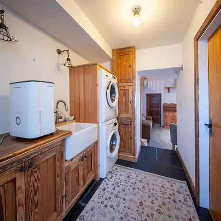 Peaceful Connemara Retreat Near The Coast בית נופש *